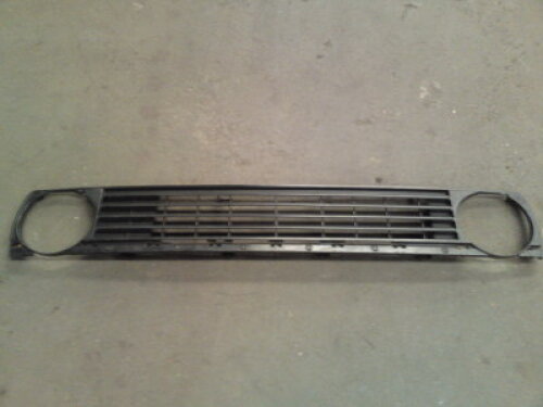 Golf 2 Kühlergrill ohne Emblem
