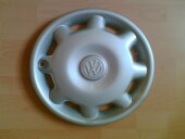 RADKAPPEN F&Uuml;R VW GOLF-3 / VW GOLF-3 VARIANT / VW GOLF-3 CABRIO / VW VENTO / VW POLO-CLASSIC / VW POLO-VARIANT 14 ZOLL 2 ST&Uuml;CK SEHR GUT ERHALTEN!!! - Bild 1